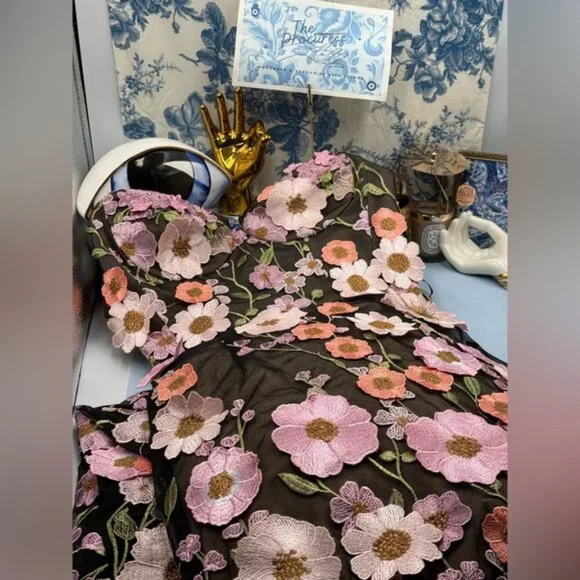 🆕 BRONX & BANCO 🧿 NWOT Jasmine Floral-Appliqued Gown, Black Multi - Sz L US 8 - Picture 12 of 16